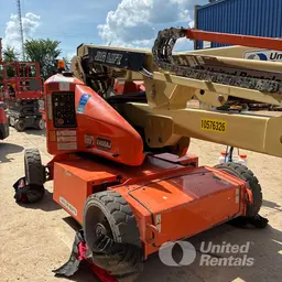 2017 JLG E450AJ Articulating Boom Lift