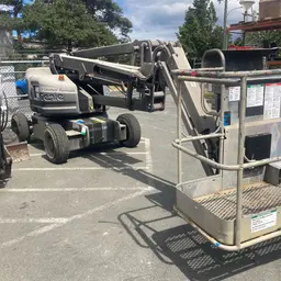 2014 Genie Z-45/25J DC Articulating Boom Lift