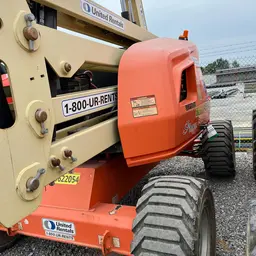 2017 JLG 450AJ Articulating Boom Lift