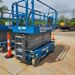 2018 Genie GS-4047 Scissor Lift