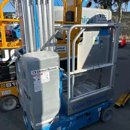 2016 Genie GR-20 Self-Propelled One-Person Lift