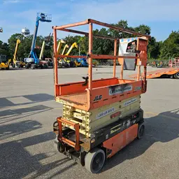 2018 JLG 1932R Scissor Lift