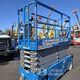 2017 Genie GS-3232 Scissor Lift