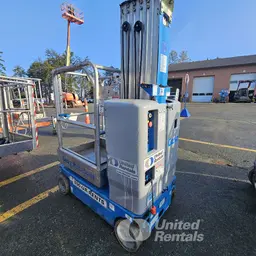 2019 Genie GR-20 Self-Propelled One-Person Lift