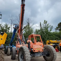 2016 SKYTRAK 8042 Forklift