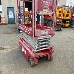 2018 MEC 1330SE Scissor Lift