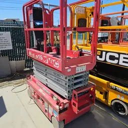 2019 MEC MICRO 19 Scissor Lift