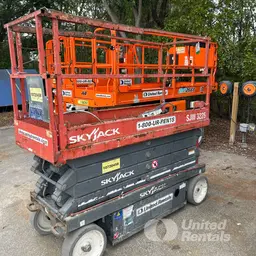 2018 Skyjack SJIII3226 Scissor Lift