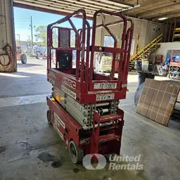 2017 MEC 1930SE Scissor Lift