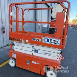 2019 Snorkel S3219E Scissor Lift