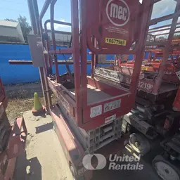2017 MEC 1330SE Scissor Lift